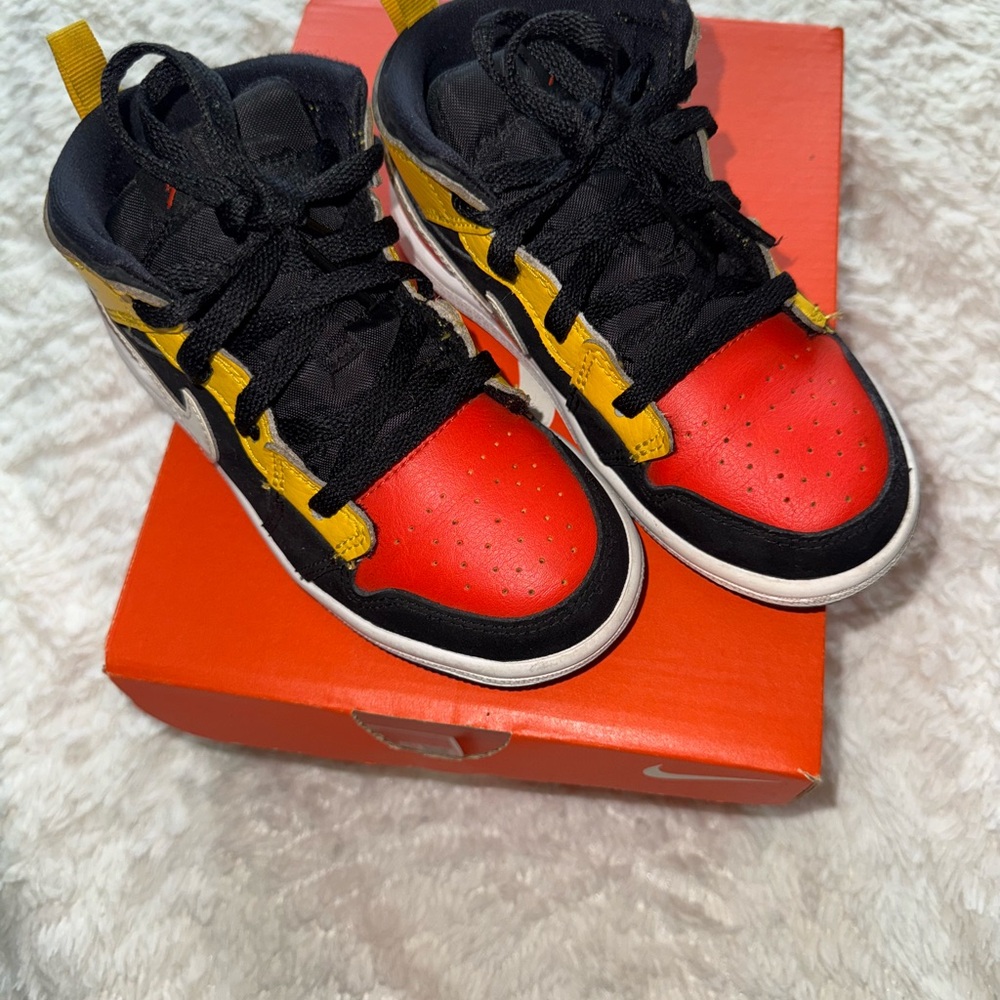 Nike Kids Sneakers in Orange-Red, Black, and Yellow